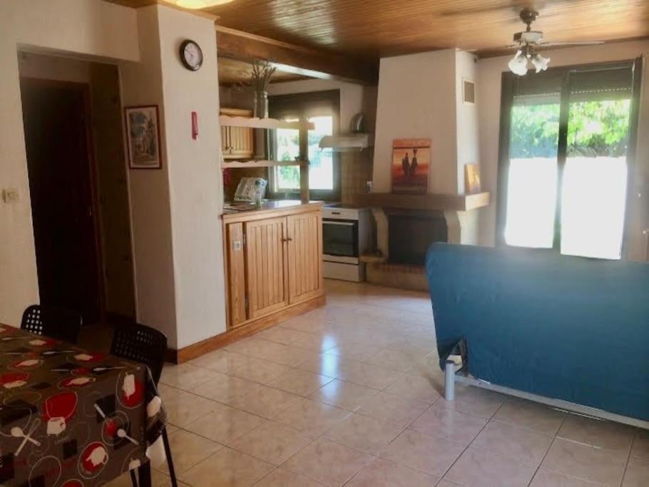 Superbe Appartement En Residence Avec Patio Villeneuve-les-Maguelonne Bagian luar foto